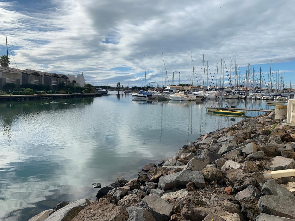 Appartement Vue Mer - Rdc - Parking Prive - Meuble Tourisme 4 Etoiles Agde Luaran gambar